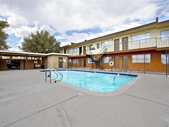 3820 Pennwood Avenue 1-3 Beds Apartment for Rent - Photo Gallery 8