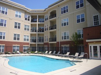 Strassner Dr. 1-2 Beds Apartment for Rent - Photo Gallery 3