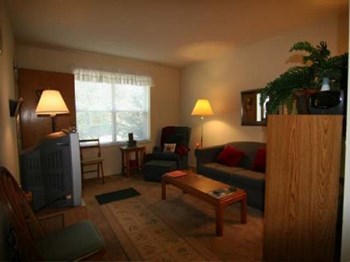 242 D Leslie Lane 2 Beds Apartment for Rent - Photo Gallery 6