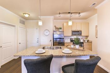 Modern Kitchen with Separate Breakfast Bar at Aventura at Forest Park, St. Louis, MO