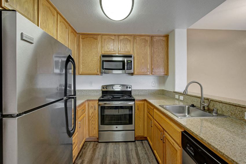 Kitchen | Apartments For Rent In Napa CA | Saratoga Downs at Sheveland Ranch - Photo Gallery 1