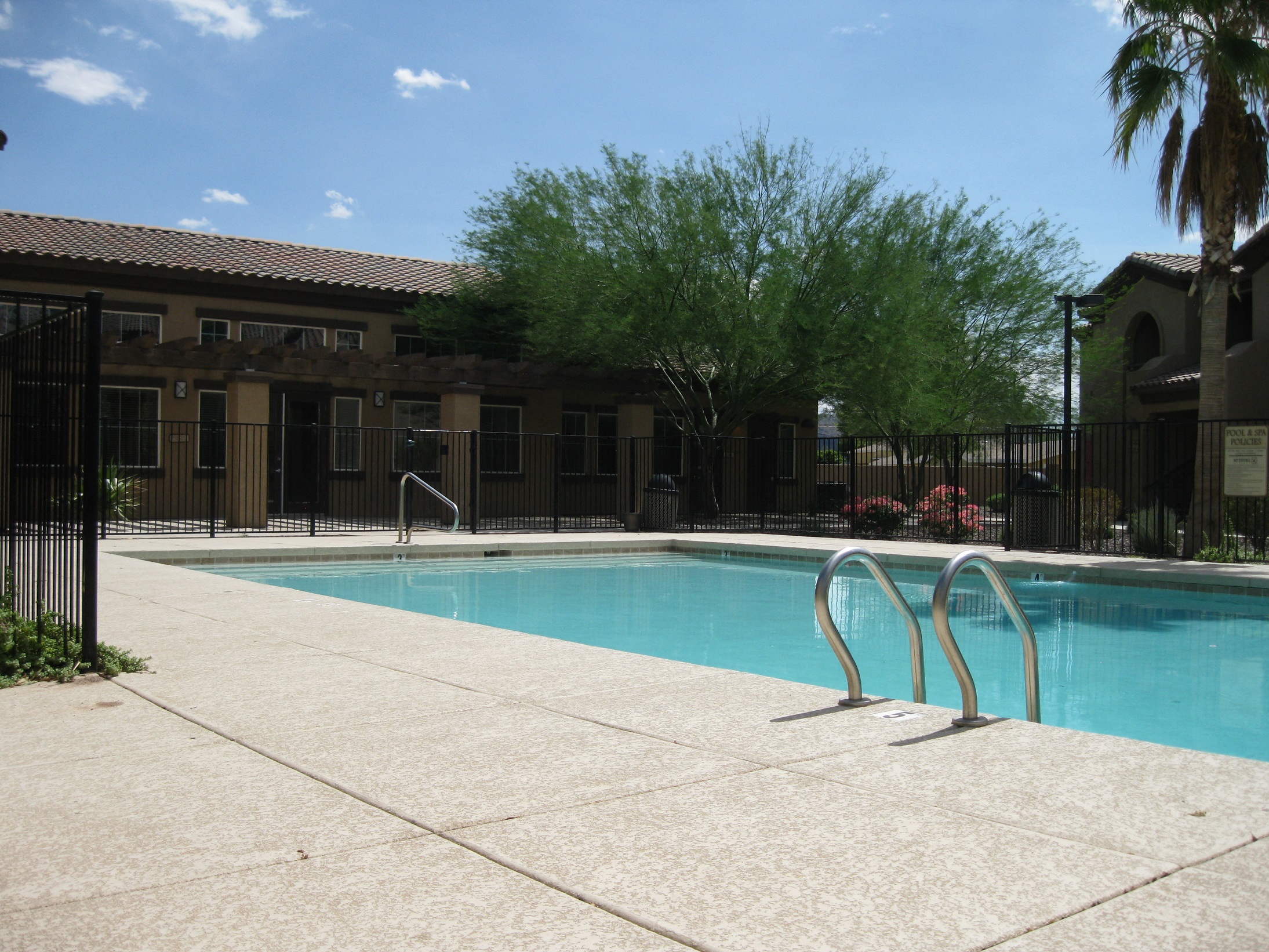 Dunlap & Magee Topaz Pointe