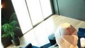 Chic Lounge and Club Room