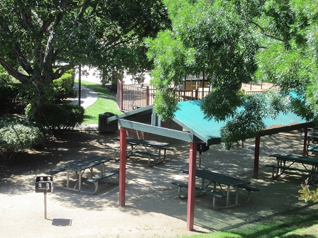 Country Club Villa BBQ Facility