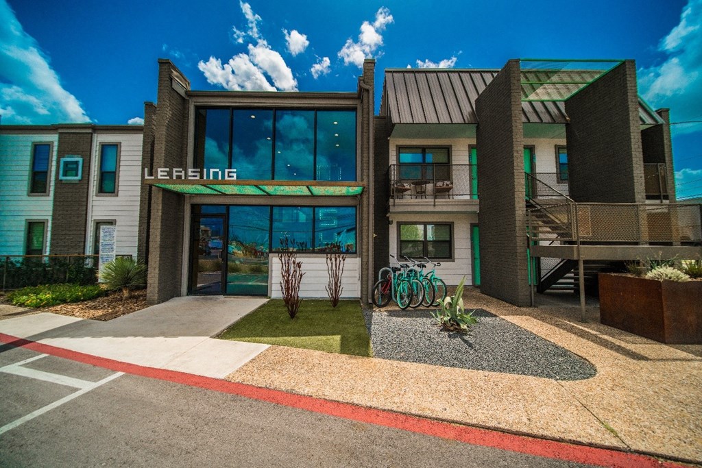 Resort Style Community at Mesh Properties, Austin, TX