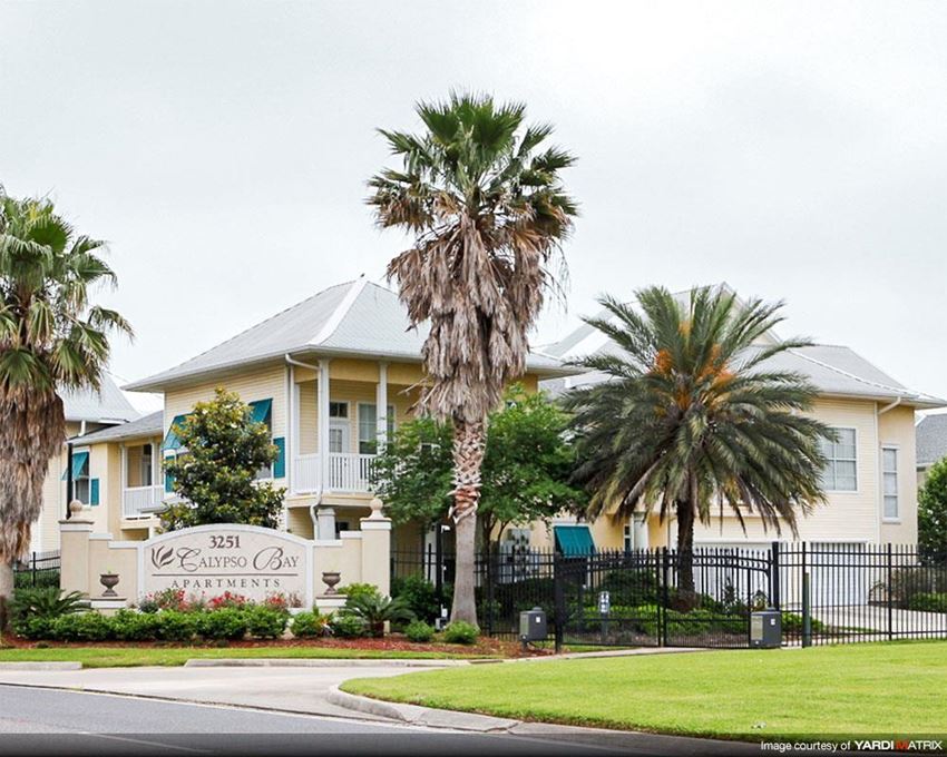 Calypso Bay Apartments, 3251 Wall Boulevard, Gretna, LA RentCafe
