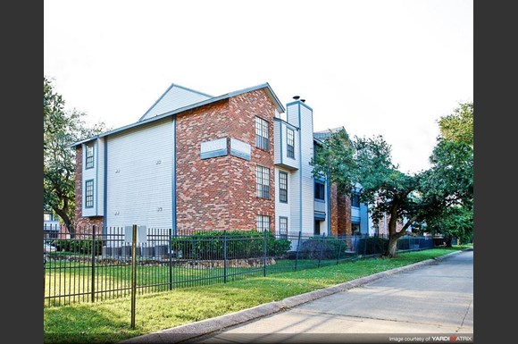 Relais Esplanade Apartments 1201 West Esplanade Kenner La