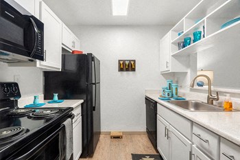 Kitchen, Refrigerator, Stove, Dishwasher, Sink