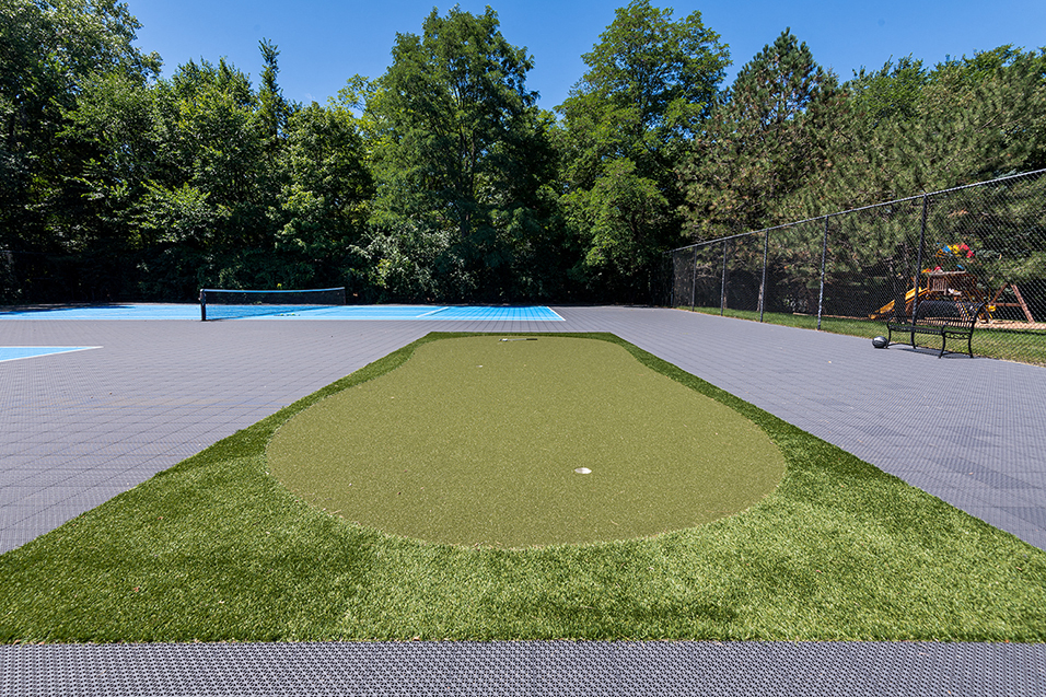 small putting green