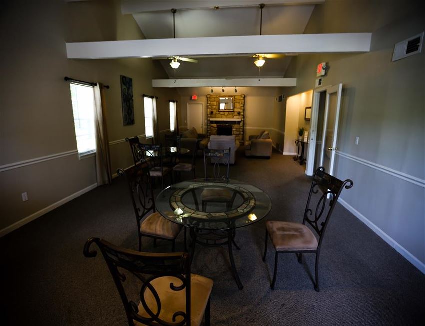 Whispering Lake Apartments, 4583 Whisper Lake Drive, Florissant, MO