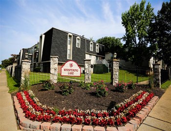 4583 Whisper Lake Drive 1-5 Beds Apartment, Townhouse for Rent - Photo Gallery 3