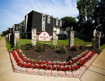 4583 Whisper Lake Drive 1-5 Beds Apartment, Townhouse for Rent - Photo Gallery 4