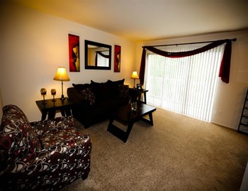 240 Hickory Hedge Drive 1-3 Beds Apartment, Townhouse for Rent - Photo Gallery 20