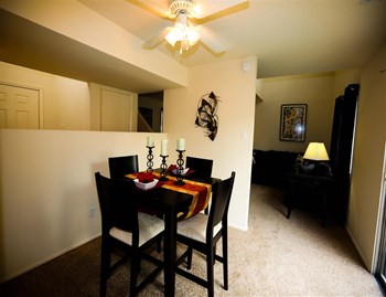 240 Hickory Hedge Drive 1-3 Beds Apartment, Townhouse for Rent - Photo Gallery 23