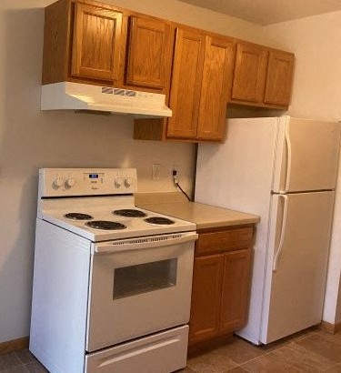 2 bedroom kitchen view 2