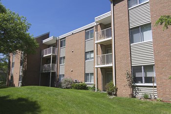 1108 Village Rd 1-3 Beds Apartment for Rent - Photo Gallery 5