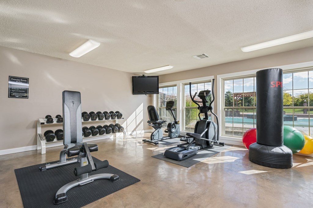 the gym at the preserve apartments