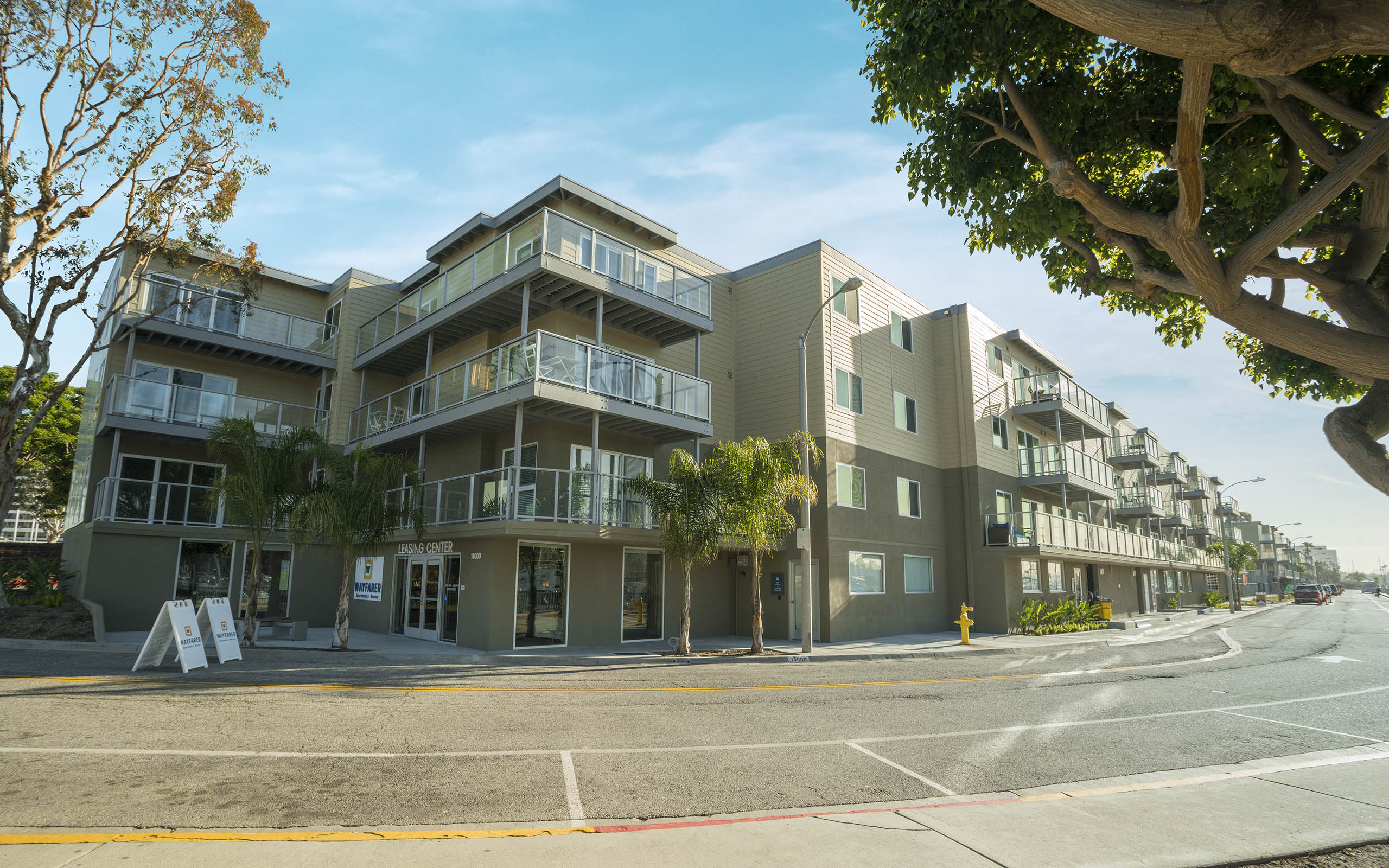 Wayfarer Marina Del Rey, CA Building Exterior