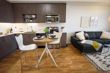 304 NE Multnomah Street Studio Apartment for Rent - Photo Gallery 1