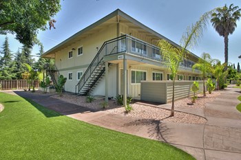465 Stierlin Rd. Studio-1 Bed Apartment for Rent - Photo Gallery 4