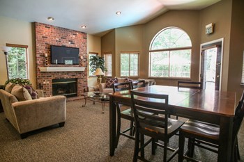 525 112th St SE 1-3 Beds Apartment for Rent - Photo Gallery 4