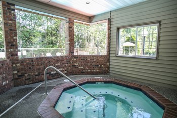 525 112th St SE 1-3 Beds Apartment for Rent - Photo Gallery 3