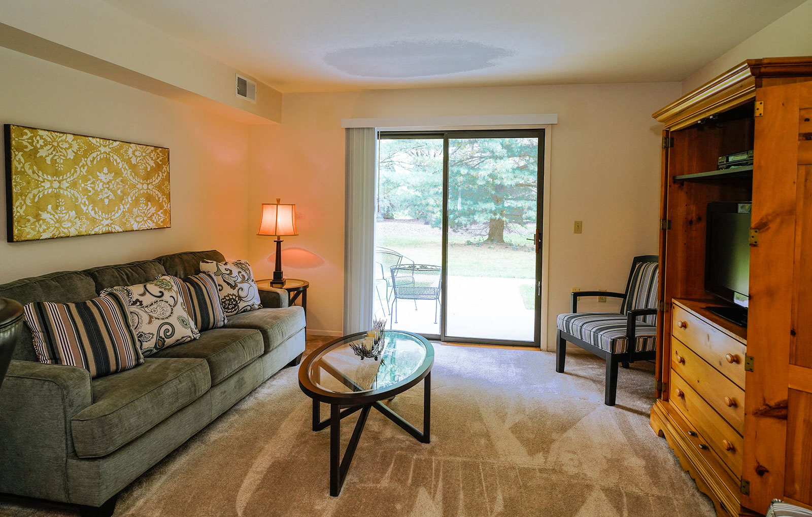 Apartments in Byron Center, MI Byron Lakes Apartments