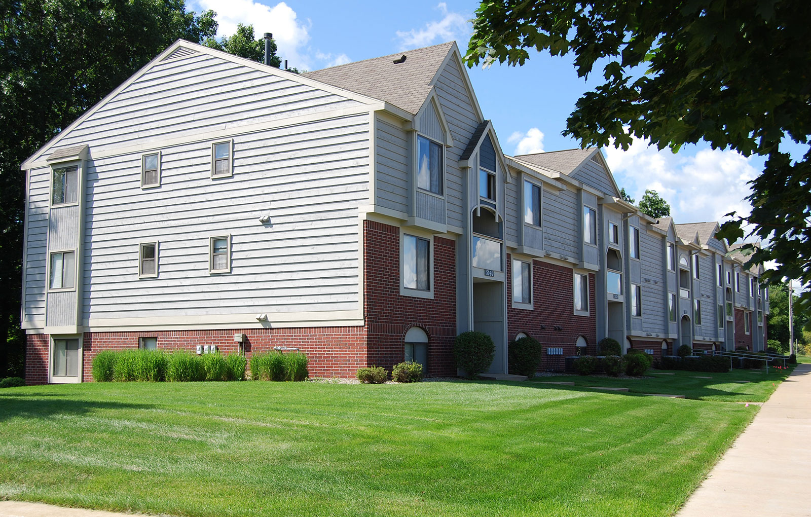 Apartments in Battle Creek, MI Glenn Valley Apartments