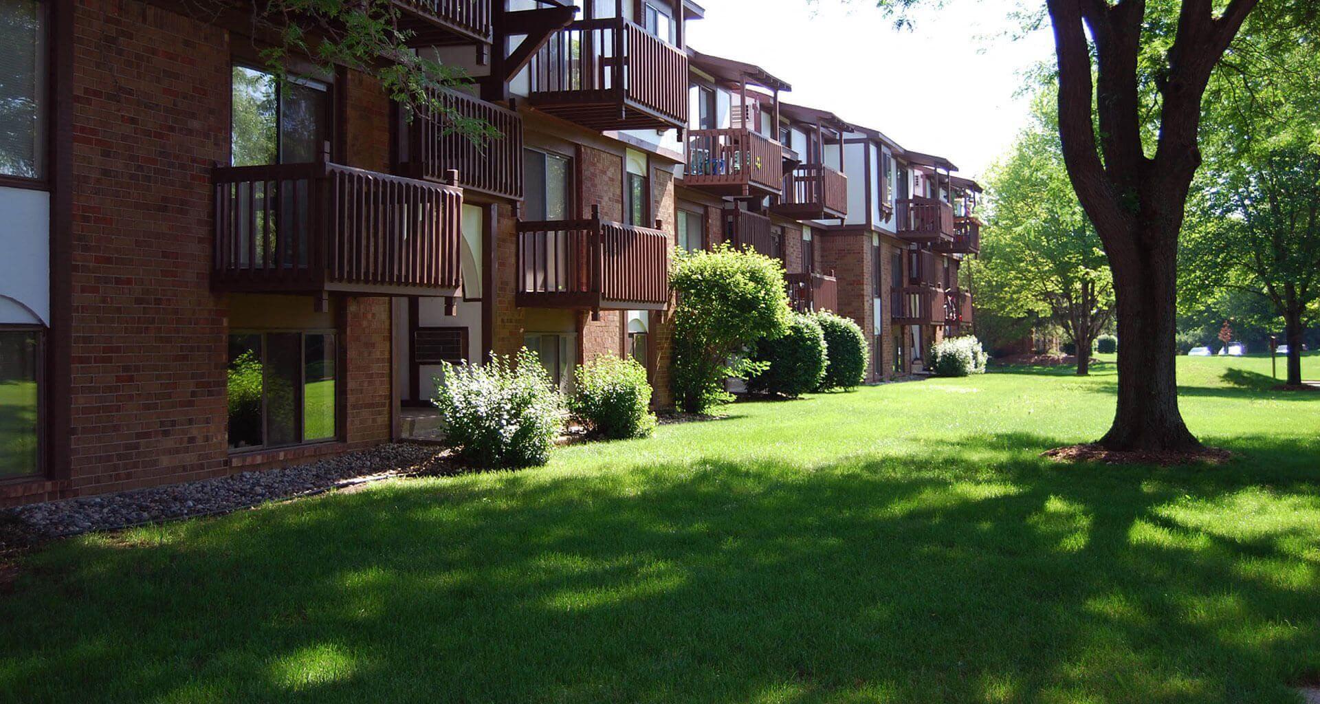 Apartments in Jackson, MI | Granada Apartments