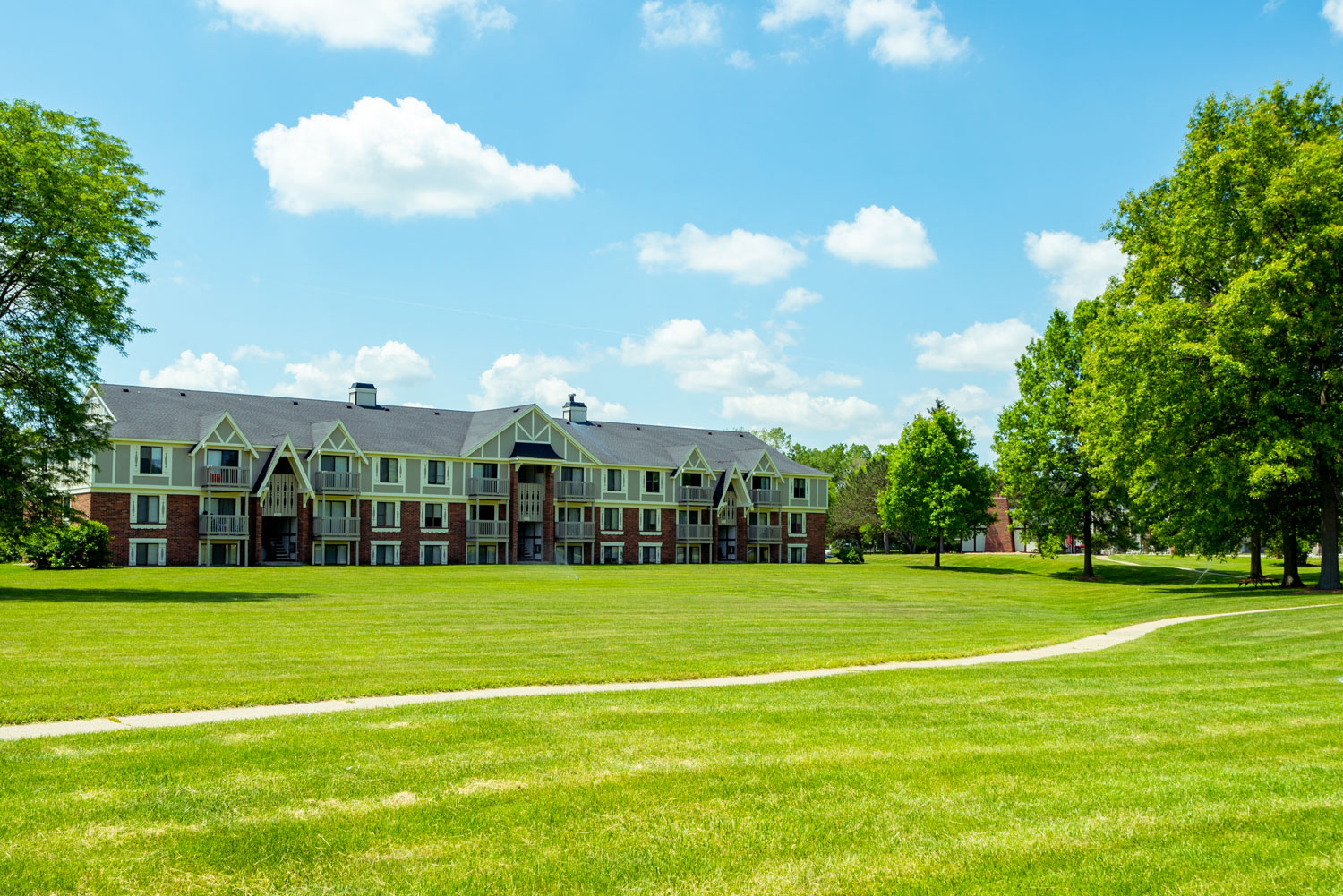 Apartments in Lansing, MI Waverly Park Apartments