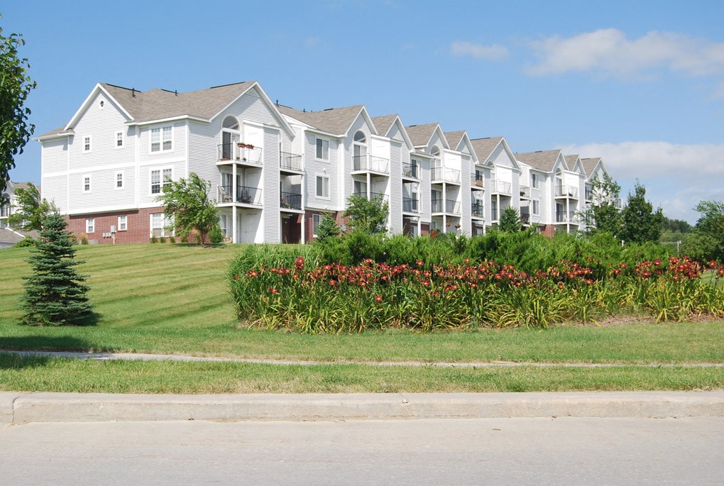 West Hampton Park Apartment Homes, 19312 Grant Plaza