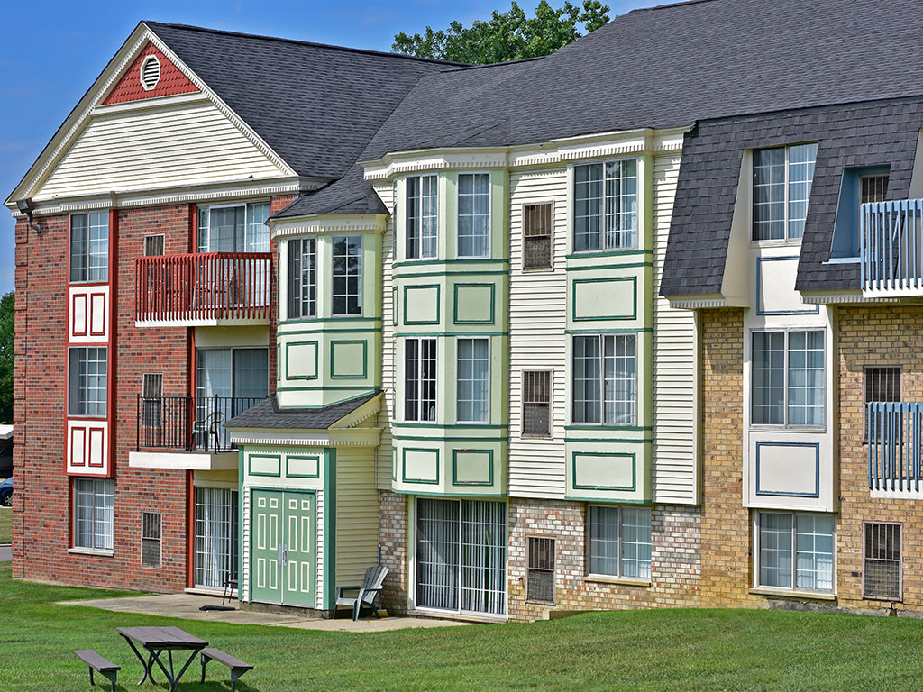 Unique Apartment Building Exterior at Thornridge Apartments, Grand Blanc, MI, 48439