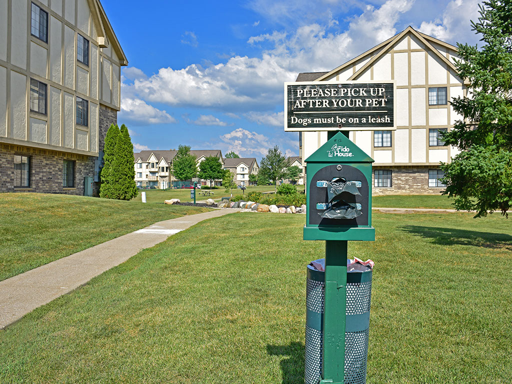 Pet Station at Thornridge Apartments, Grand Blanc, MI, 48439