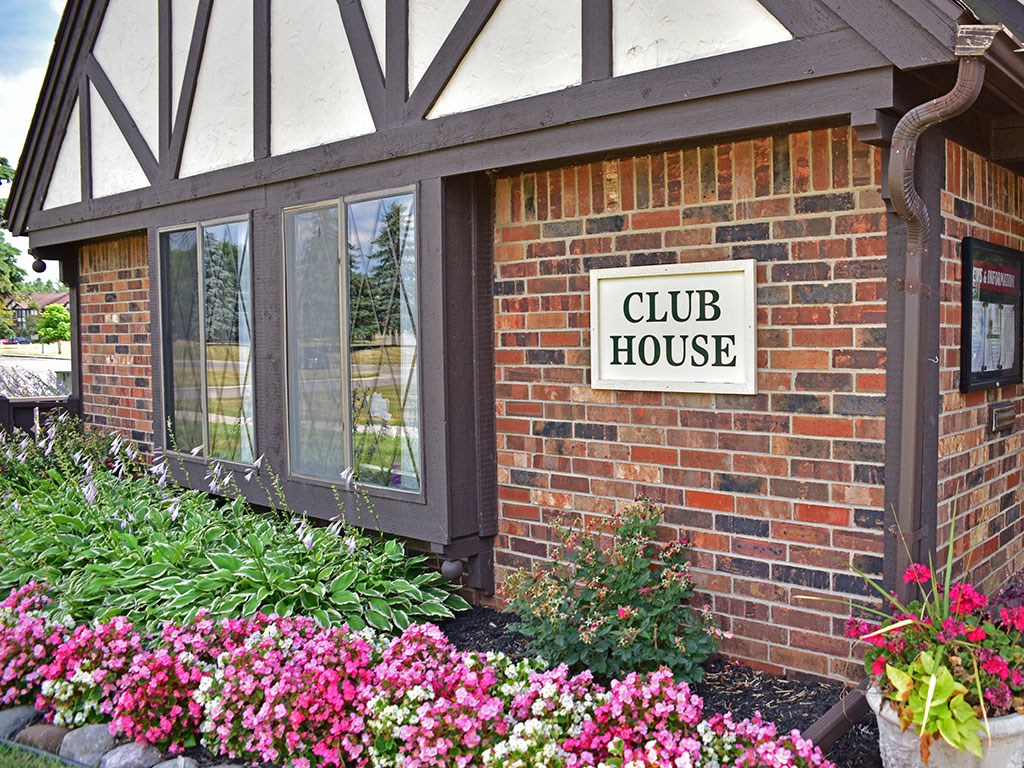 Clubhouse Exterior at Charter Oaks Apartments, Michigan, 48423