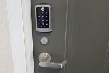 Smart Lock at Trade Winds Apartment Homes in Elkhorn, NE