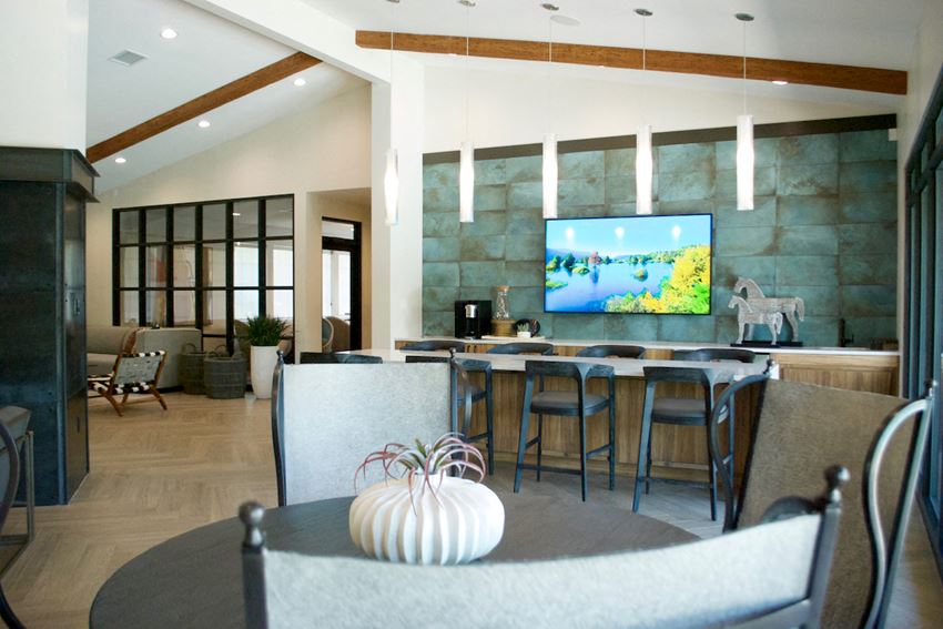 Eagle Ranch Apartments Clubhouse Residence clubhouse at Northwest Albuquerque Apartments - Photo Gallery