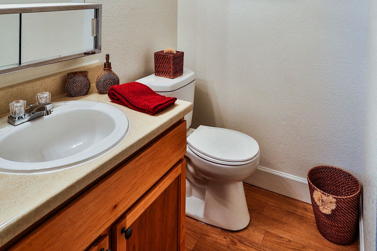 Del Rio Apartments, 4601 Montano Road NW, Albuquerque, NM RentCafe