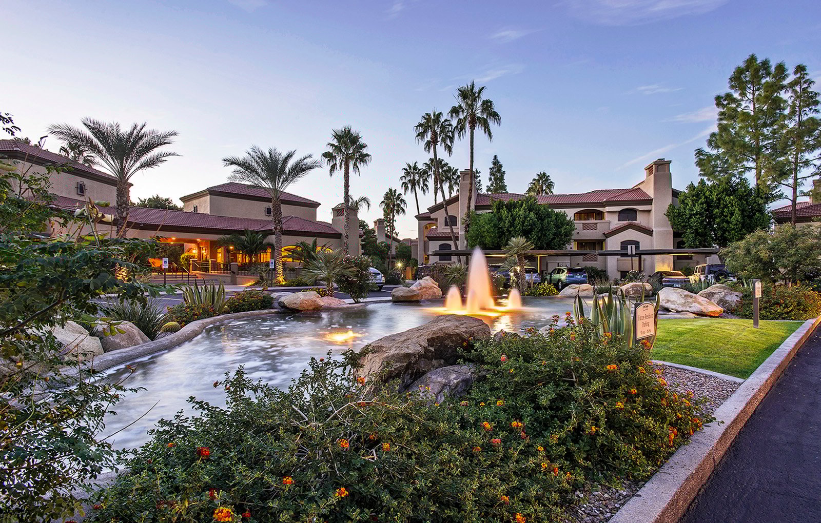 San Tropez Apartment Homes Luxurious Apartments In