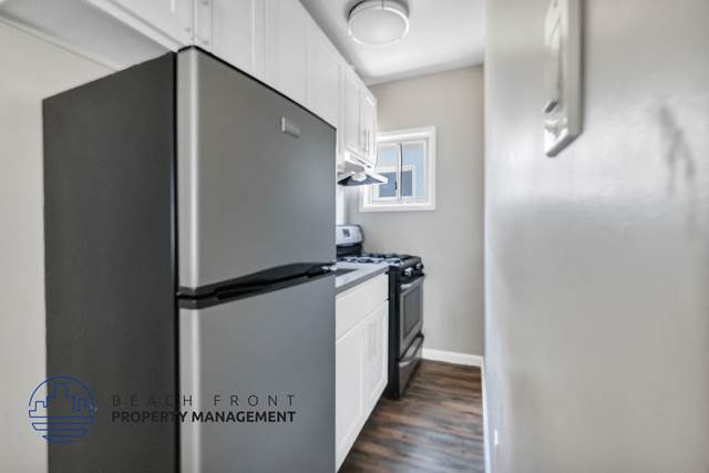 1-bedroom apartment at Marina Apartments & Boat Slips in Long Beach, CA