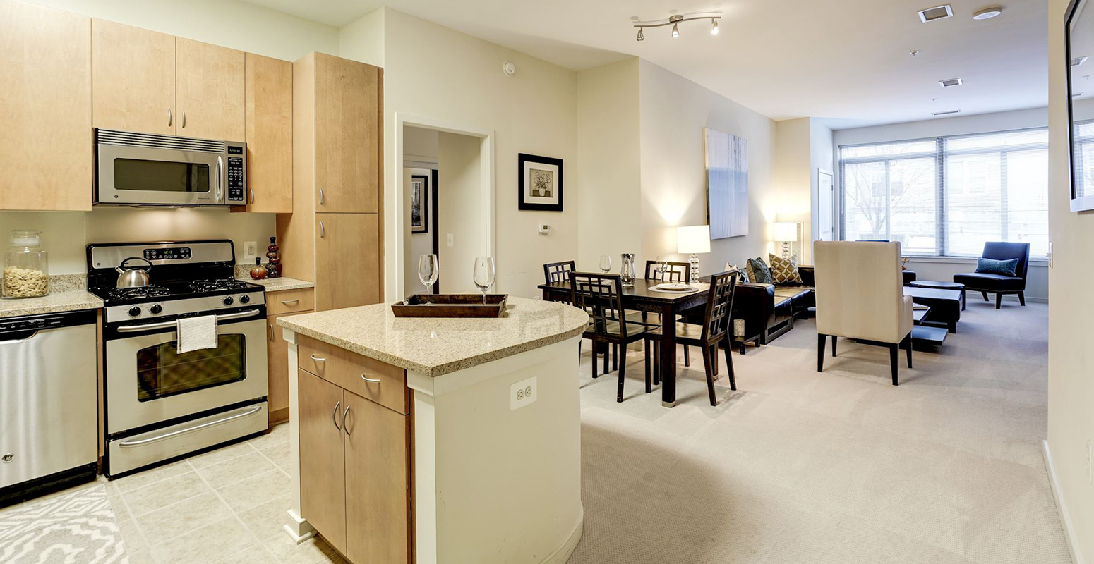 The Cosmopolitan at Reston Town Center Apartments in