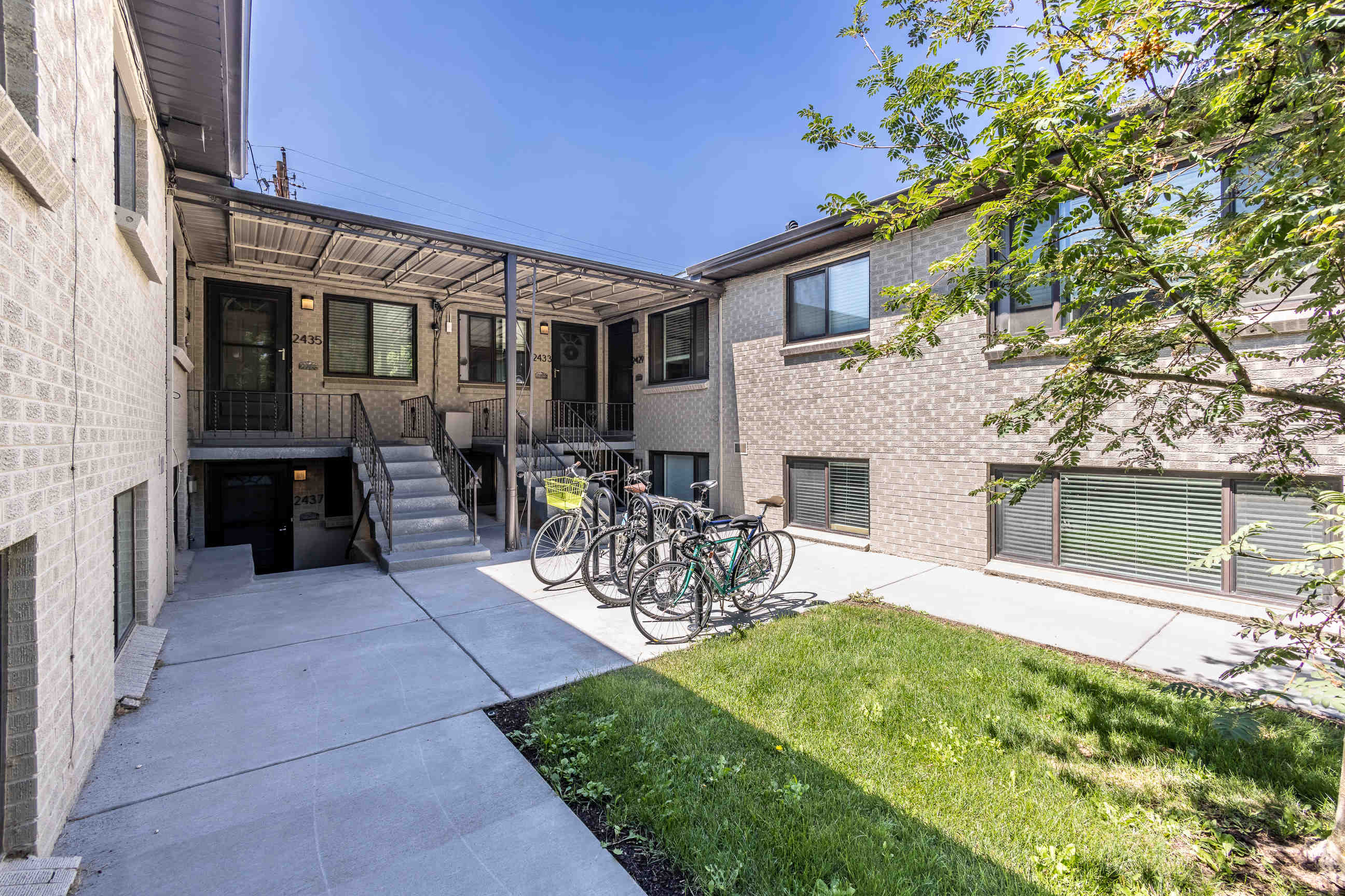 24 Place Apartments in Denver, CO
