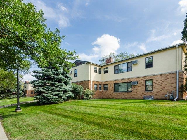 California Drive Apartments