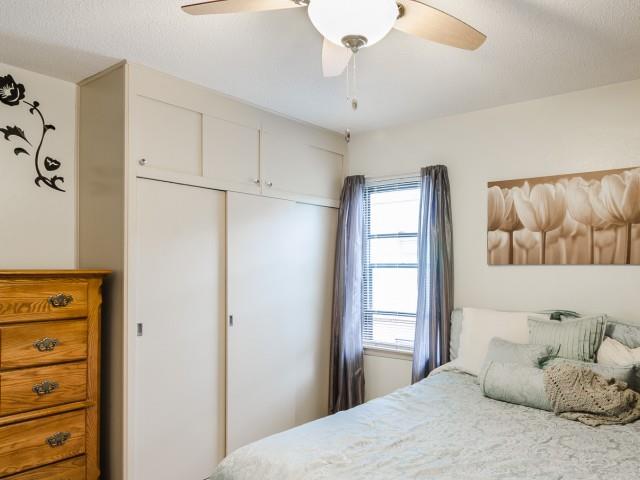 California Drive Apartments