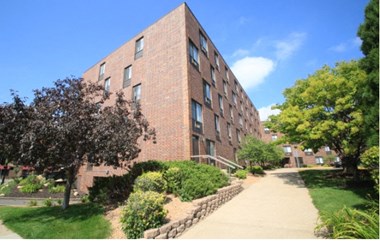 616 W. 53Rd Street 1-2 Beds Apartment for Rent Photo Gallery 1