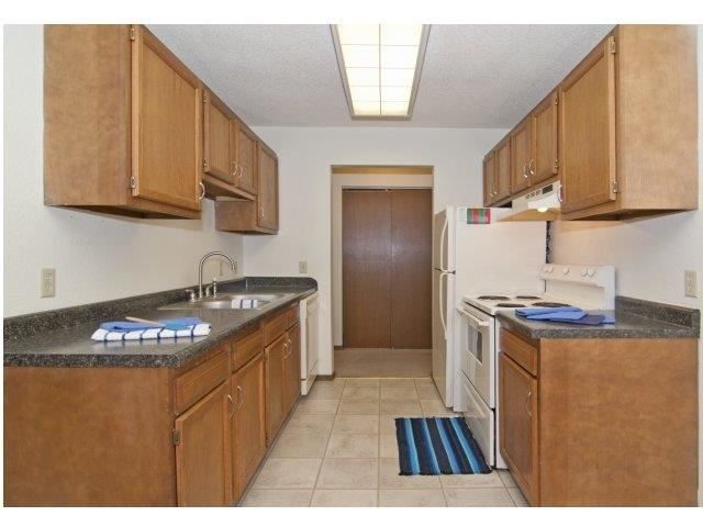 11799 Zea St NW 1-2 Beds Apartment for Rent - Photo Gallery 1