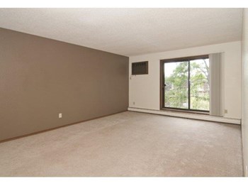 11799 Zea St NW 1-2 Beds Apartment for Rent - Photo Gallery 4