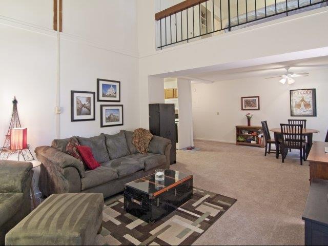 Aspen Oaks Apartments