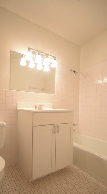 Bathroom Bathroom - Photo Gallery 5