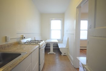 Kitchen and dining room Kitchen and dining room - Photo Gallery 4