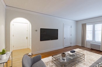 Entrance and Living room Entrance and Living room - Photo Gallery 3